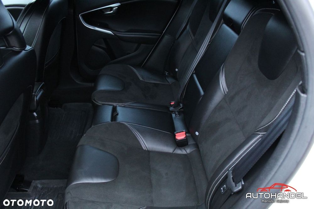Volvo V40 - 17