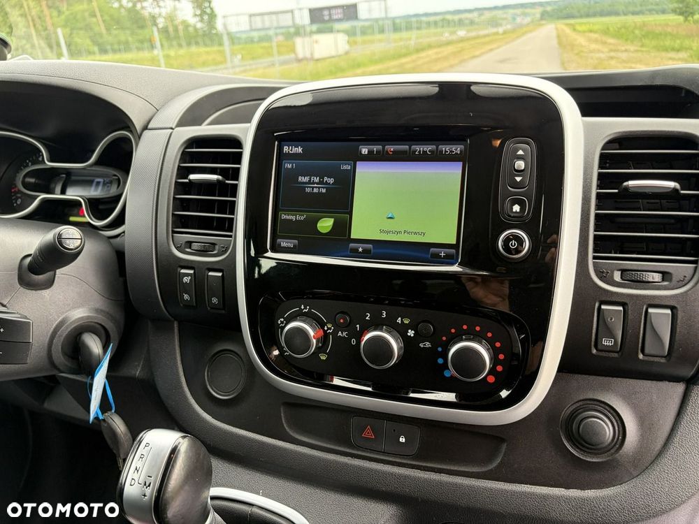 Renault Trafic - 12
