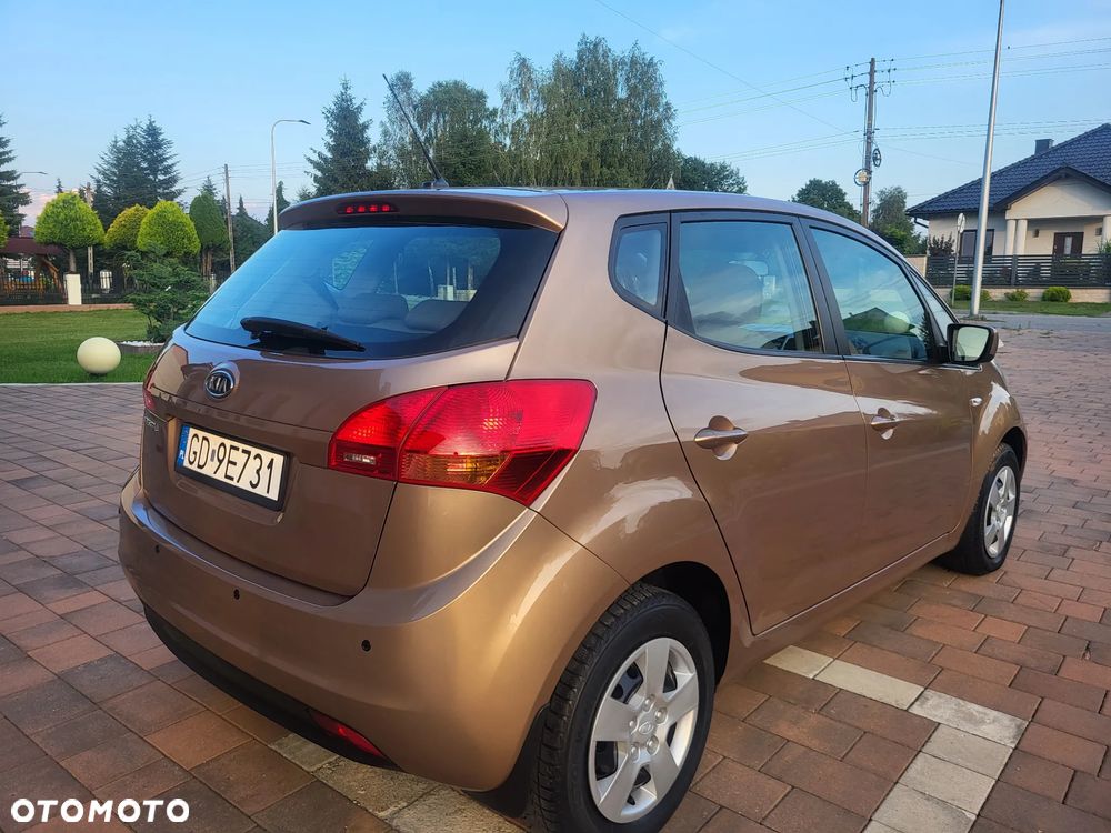 Kia Venga 1.4 L - 4