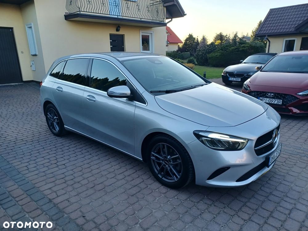 Mercedes-Benz Klasa B 180 7G-DCT Progressive - 13