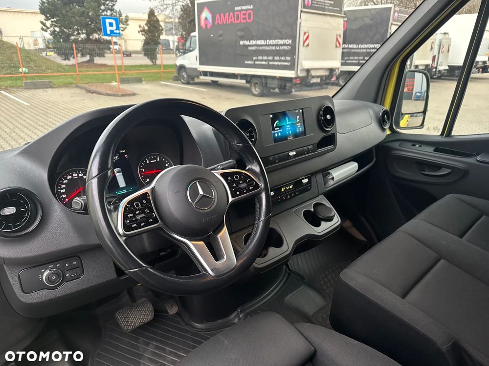 Mercedes-Benz 319 CDI - 14