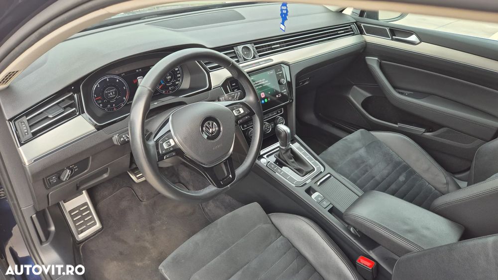 Volkswagen Passat 2.0 TDI DSG Highline - 11