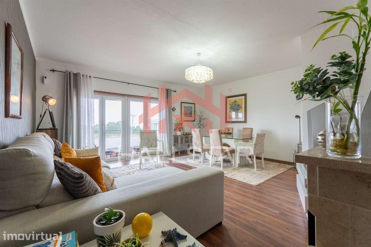 Apartamento T3 / Cozinha Equipada e Terraço / Nazaré - Grande imagem: 3/38