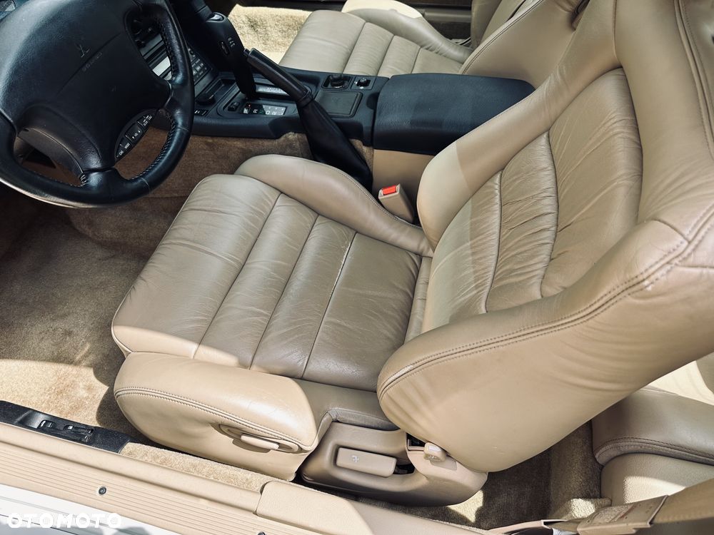 Mitsubishi 3000GT - 8