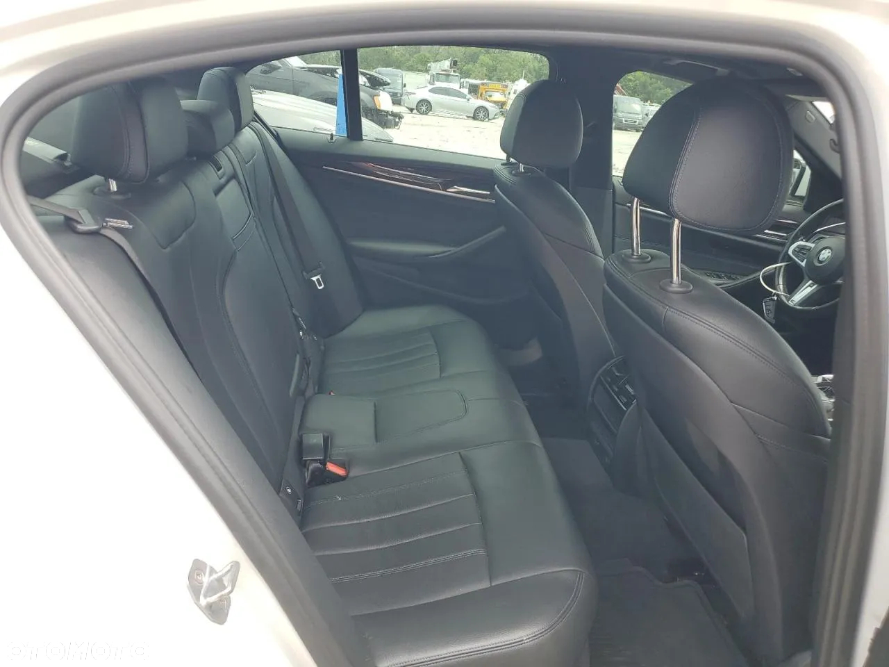 BMW Seria 5 - 10