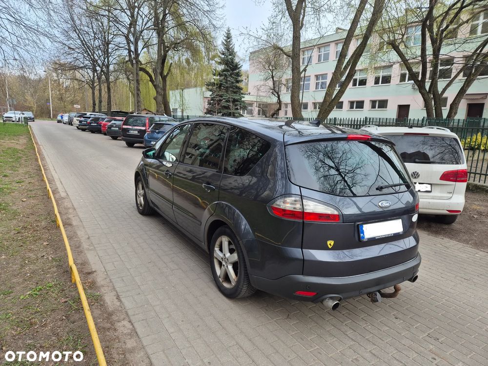 Ford S-Max 2.5 Titanium - 10