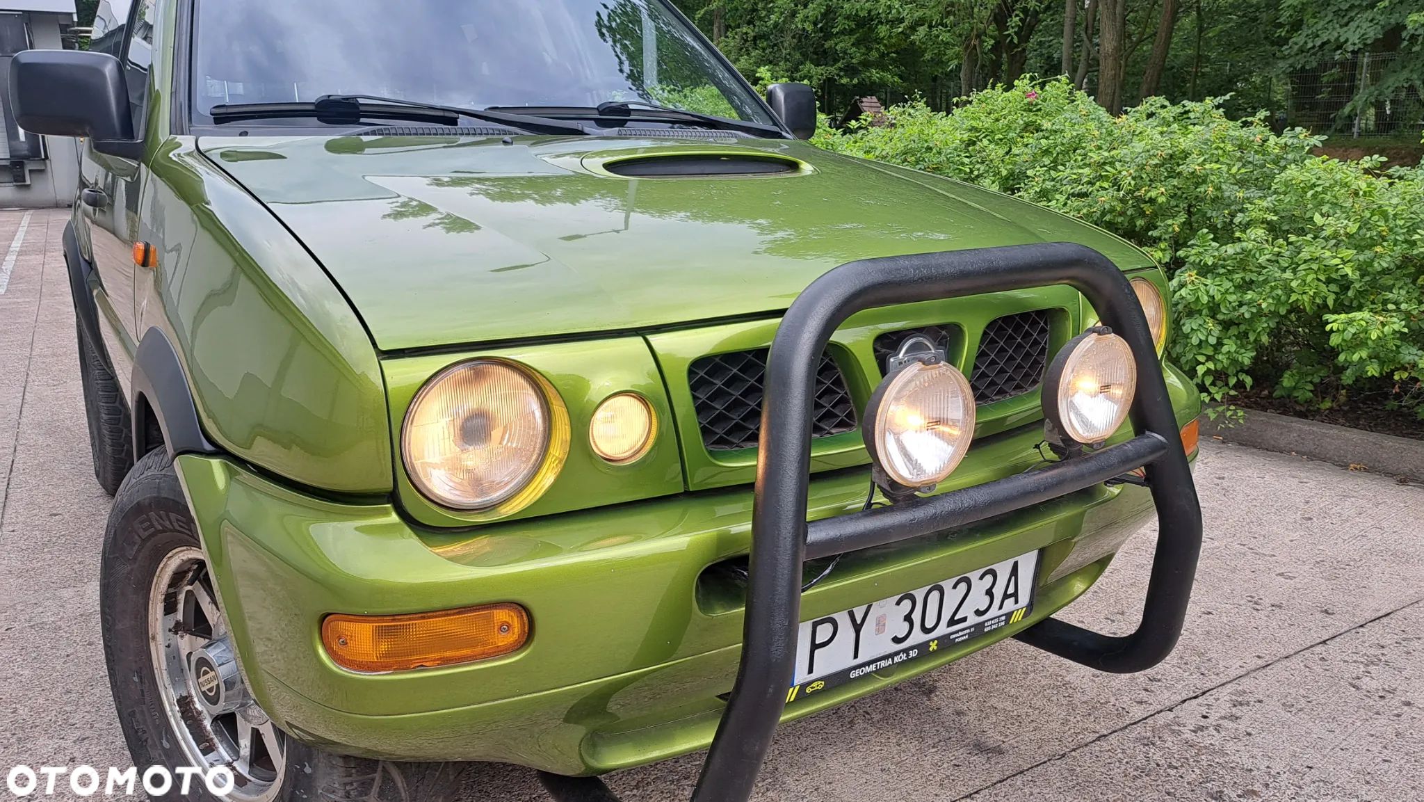 Nissan Terrano II 2.4 SR - 1