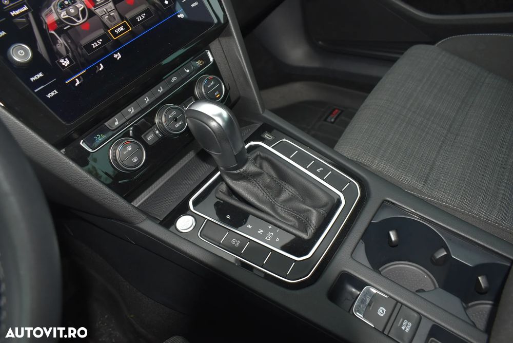 Volkswagen Passat 2.0 TDI DSG Comfortline - 7