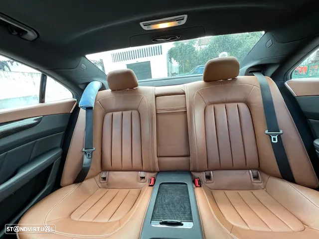 Mercedes-Benz CLS 220 - 10