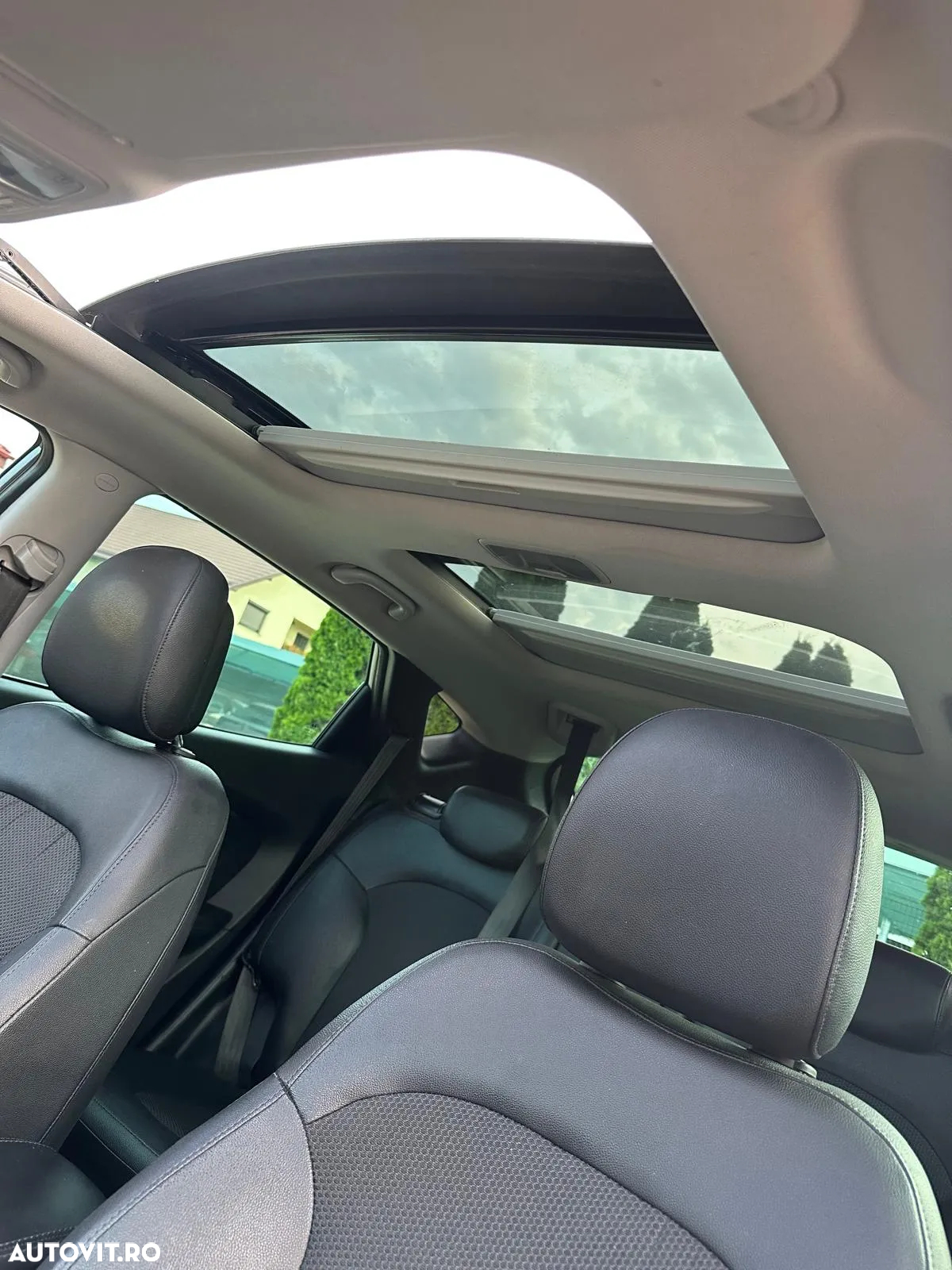 Hyundai ix35 2.0 CRDI 4WD Premium - 11