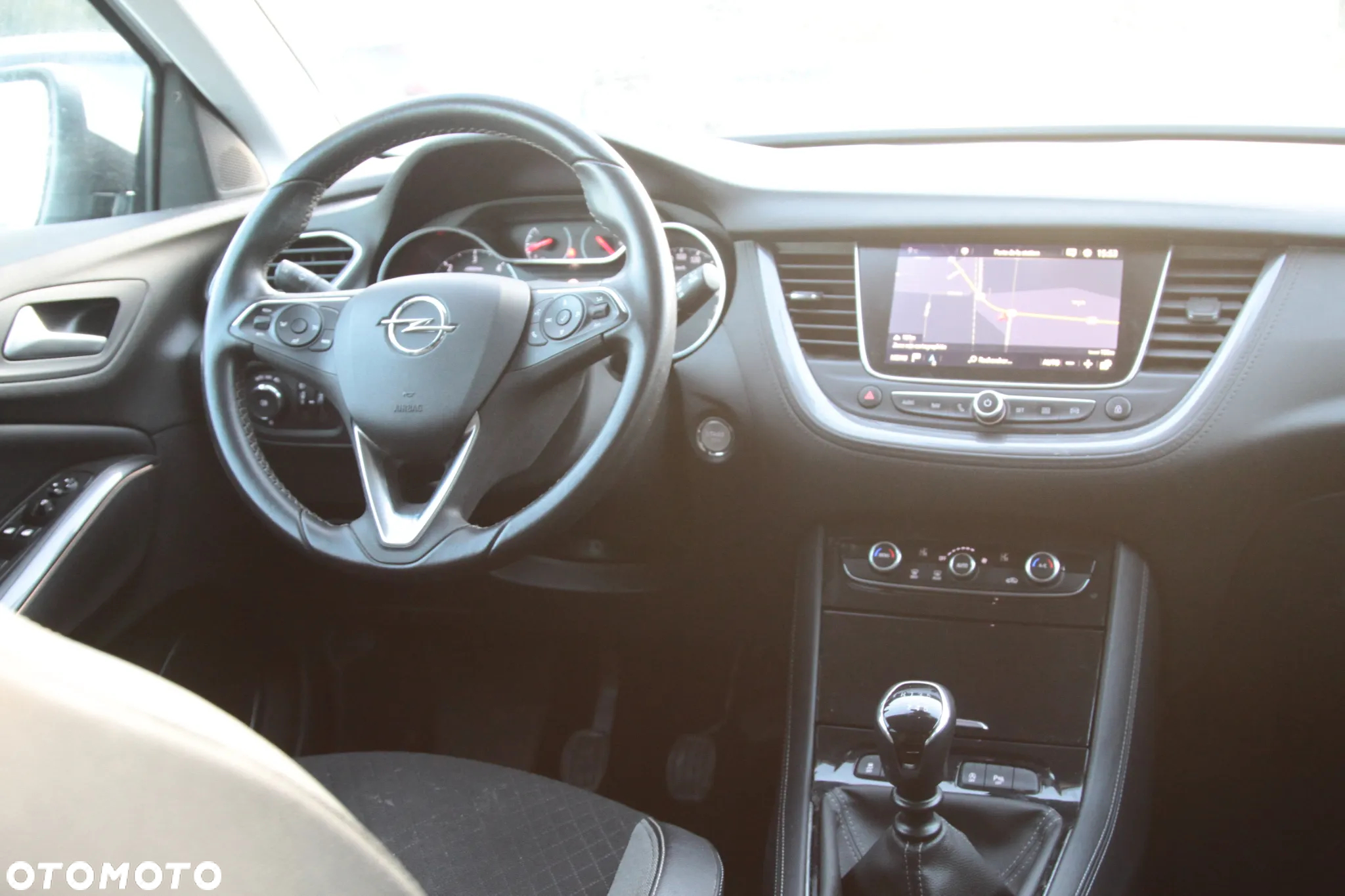 Opel Grandland X 1.6 CDTI Innovation S&S - 10