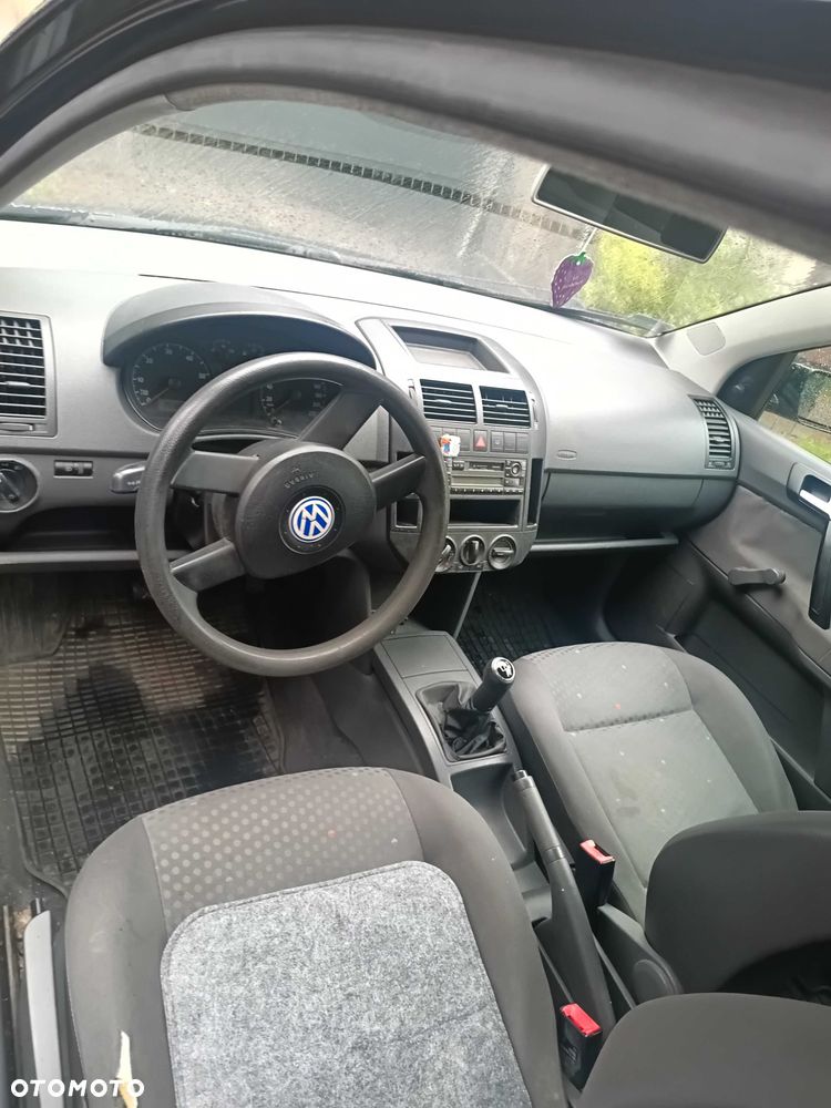Volkswagen Polo - 7