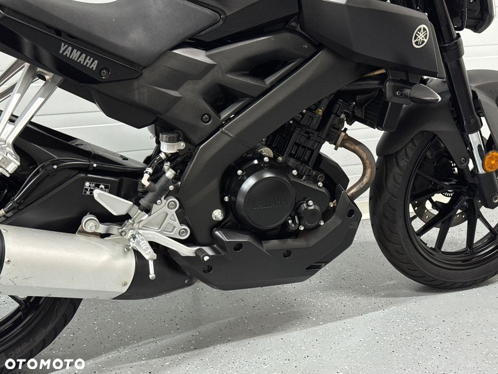 Yamaha MT - 7