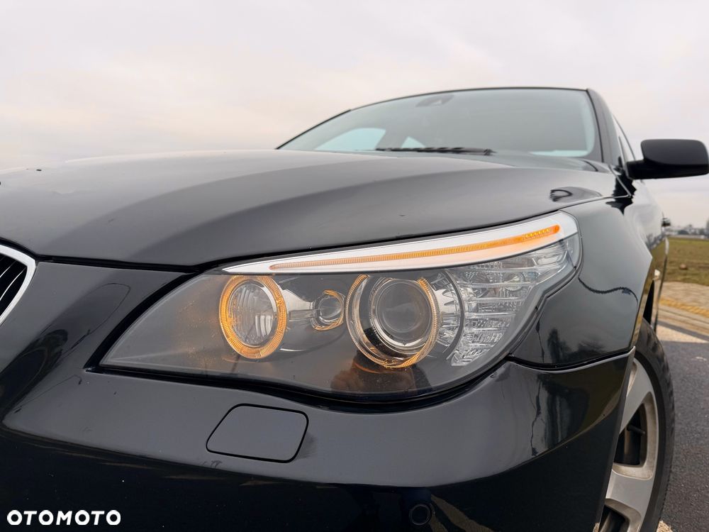 BMW Seria 5 525i Edition Exclusive - 11