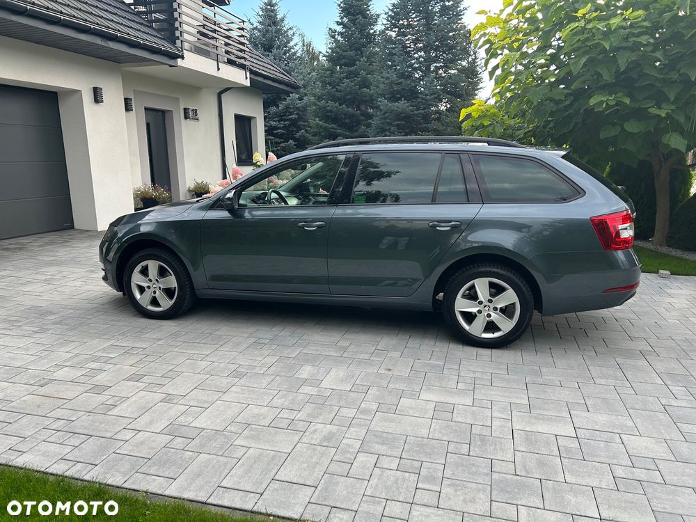 Skoda Octavia 2.0 TDI SCR Ambition - 10