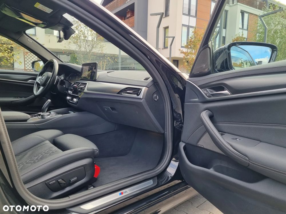 BMW Seria 5 520d xDrive MHEV M Sport sport - 26