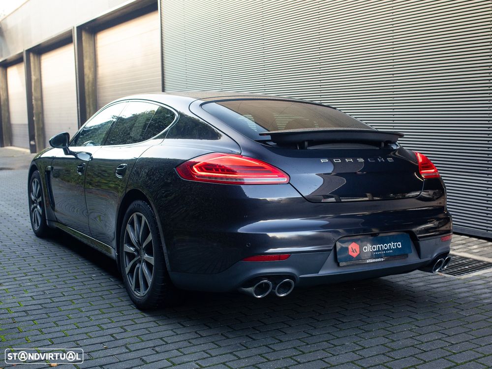 Porsche Panamera Standard - 8