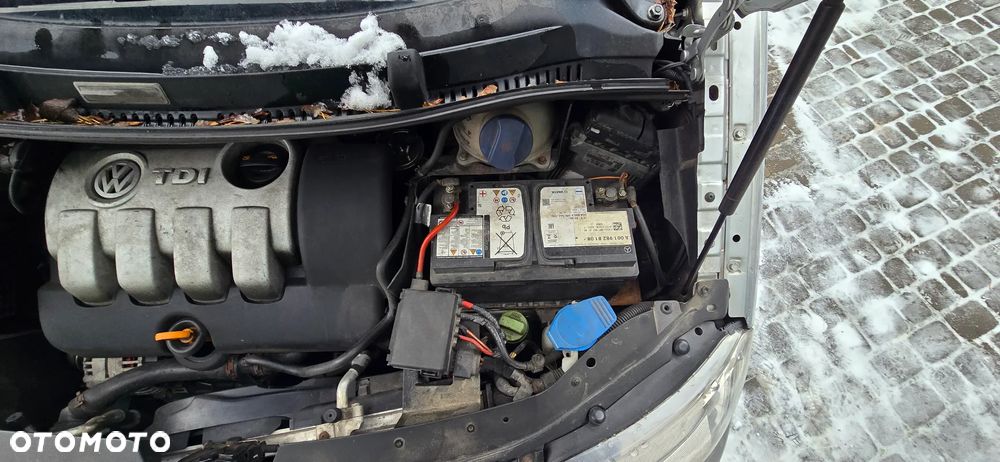 Volkswagen Sharan 2.0 TDI Basis - 19