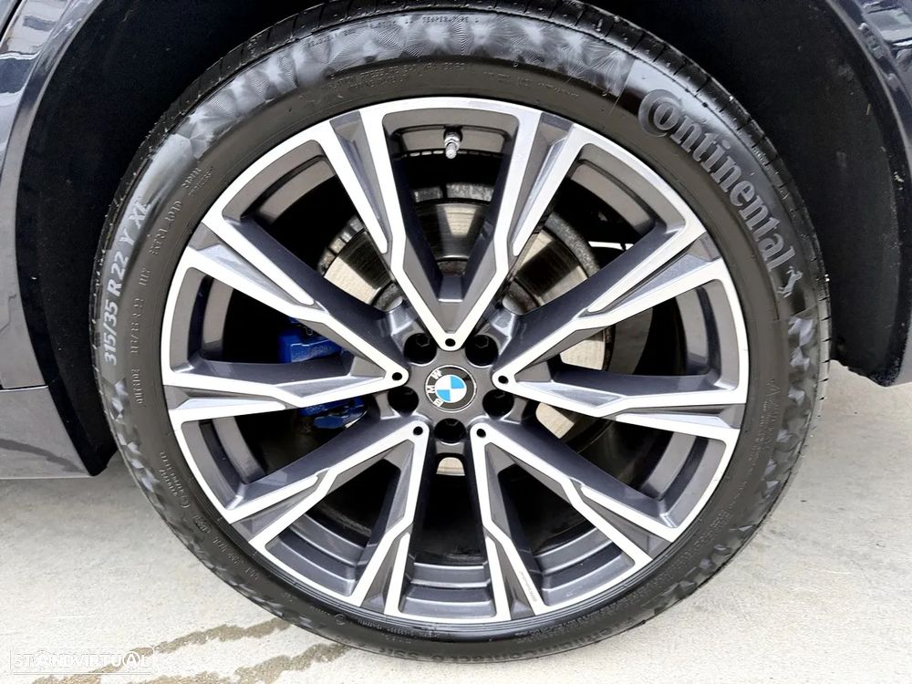 BMW X7 M50d - 54