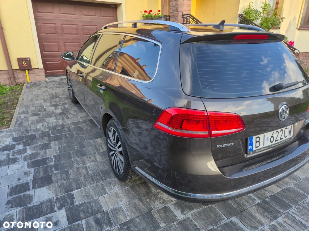 Volkswagen Passat 2.0 TDI Highline DSG - 12
