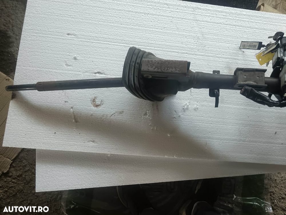 COLOANA/ AX VOLAN NISSAN CABSTAR 2007-2013 - 1