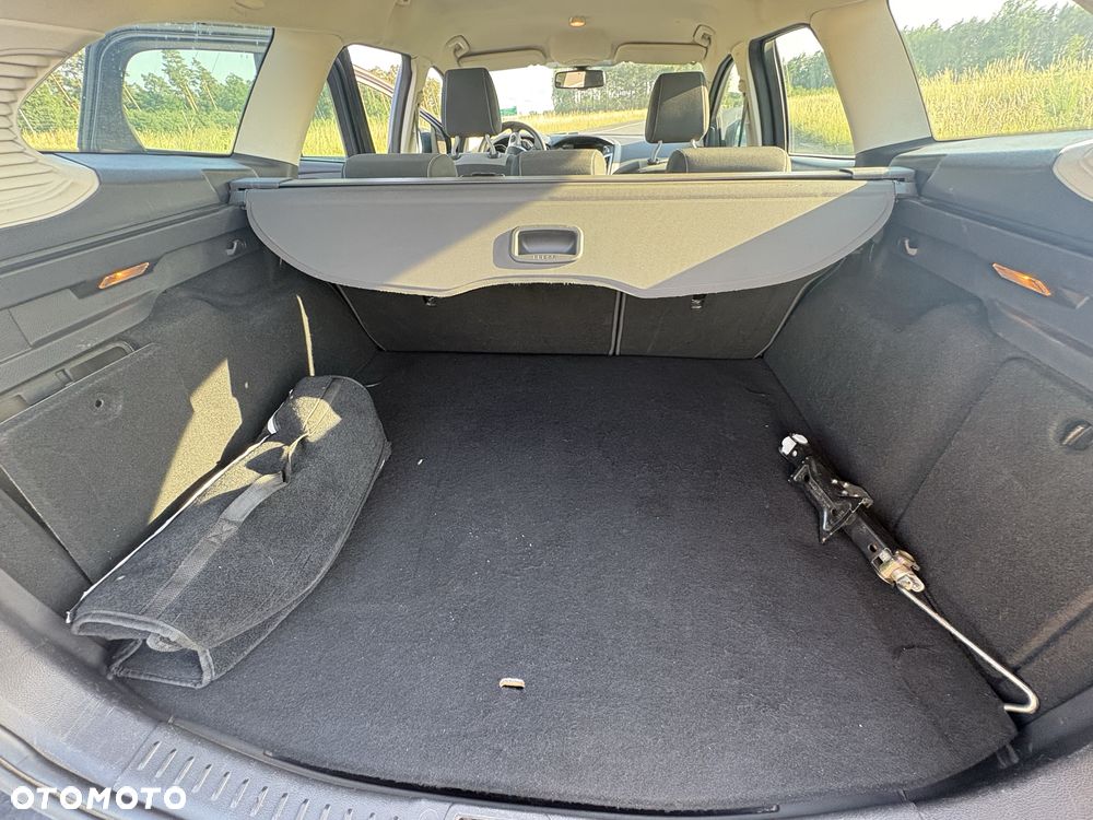Ford Focus - 8