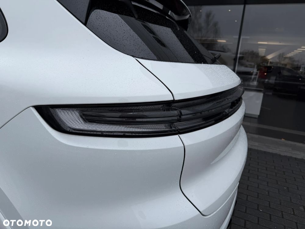 Porsche Cayenne - 11
