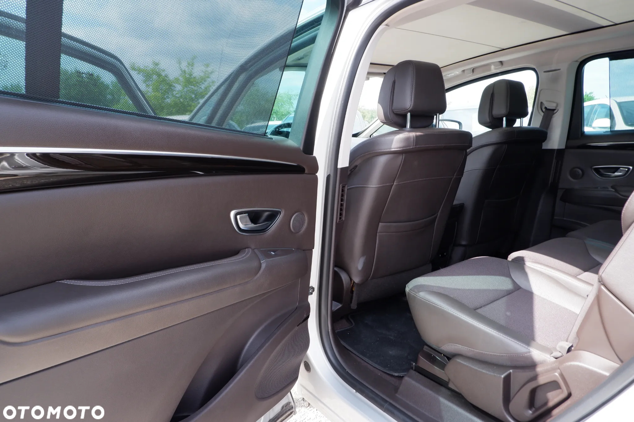 Renault Espace 1.6 dCi Energy SL Techno EDC 7 os - 28