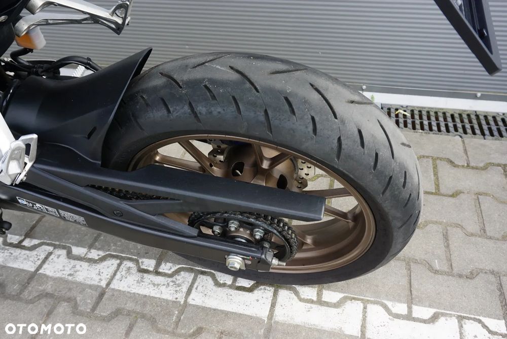 Honda CB - 7