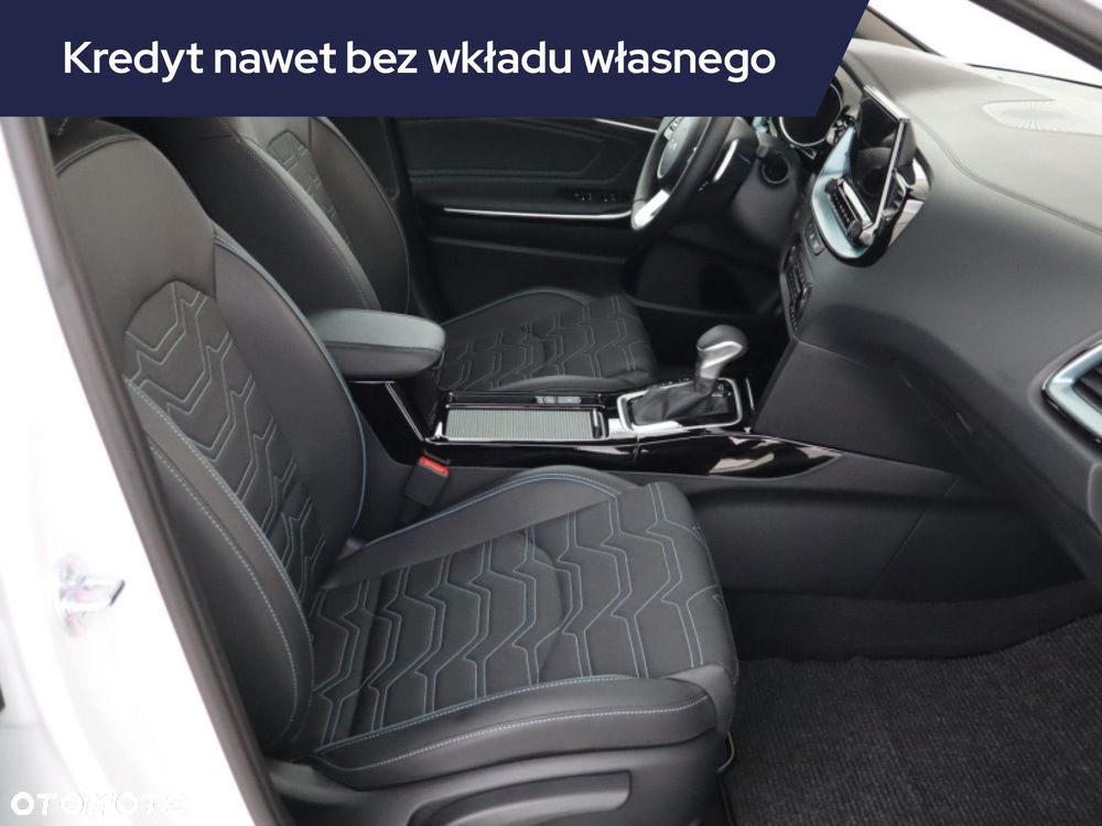 Kia XCeed - 11