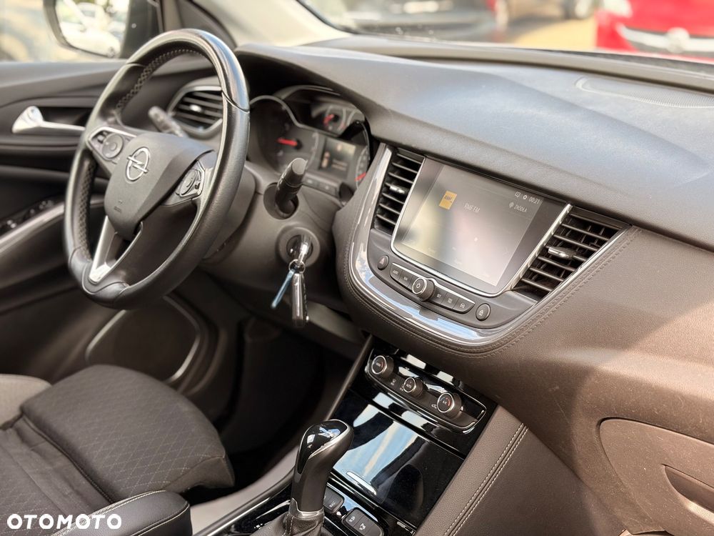 Opel Grandland X 1.2 Start/Stop Automatik 120 Jahre - 24