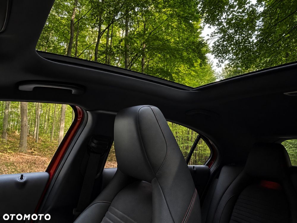 Mercedes-Benz Klasa A 220 4-Matic AMG Line - 8
