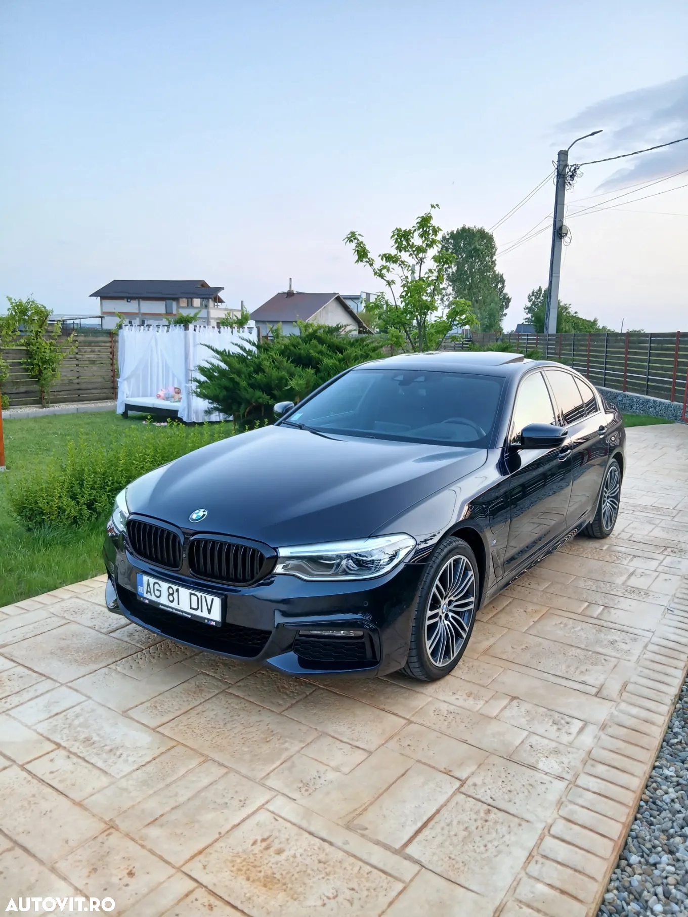 BMW Seria 5 530e iPerformance Aut. - 24