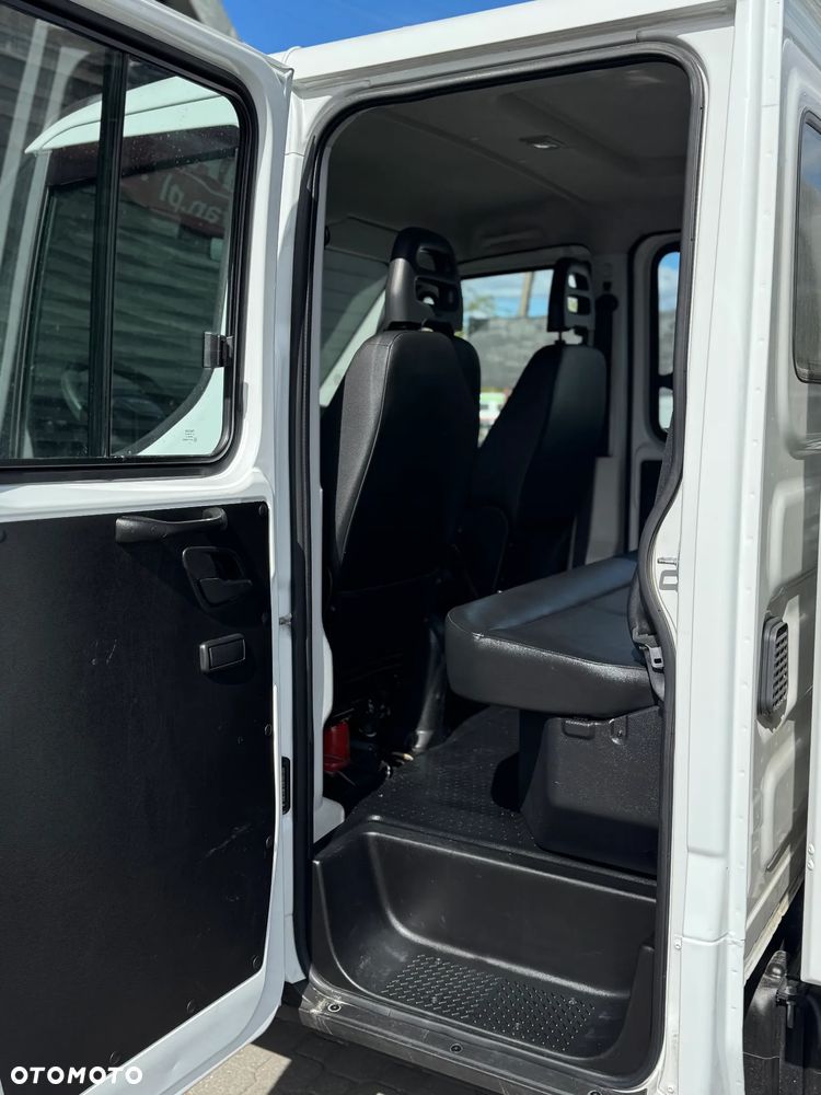 Iveco 35C16 - 20
