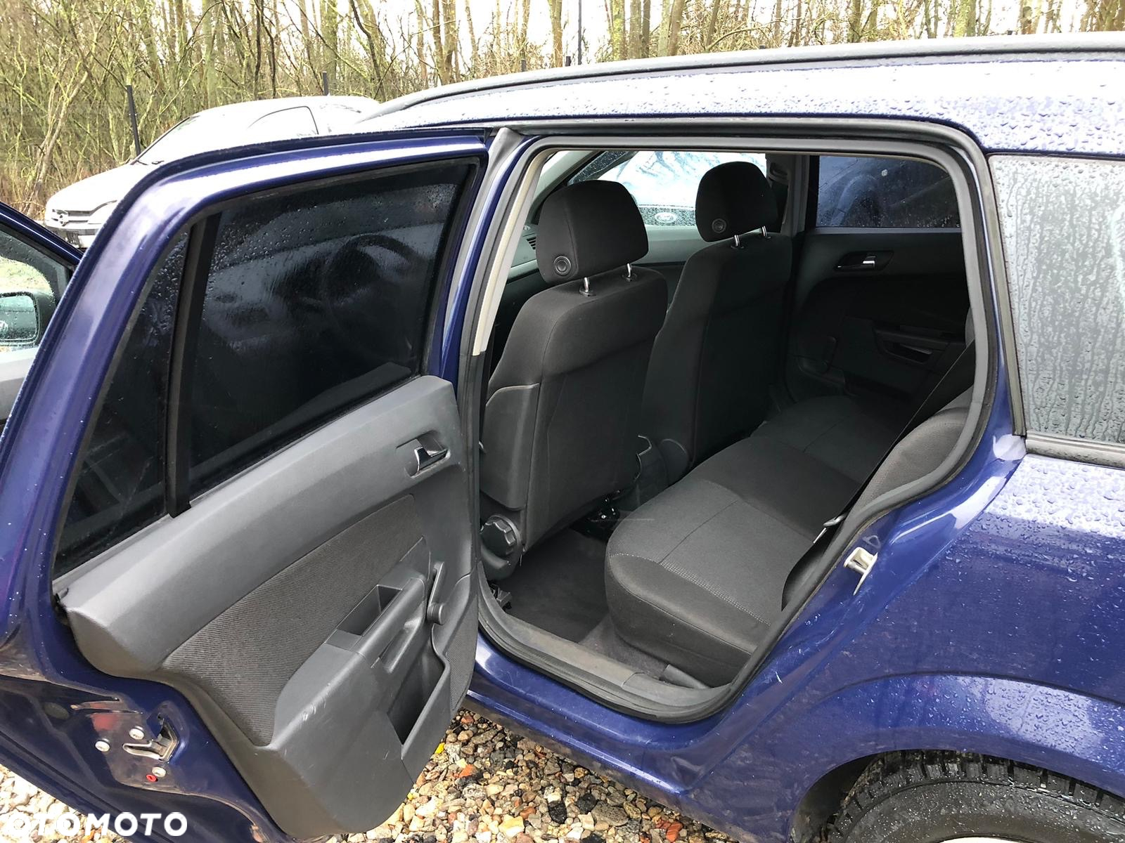 Opel Astra 1.4 Enjoy - 11