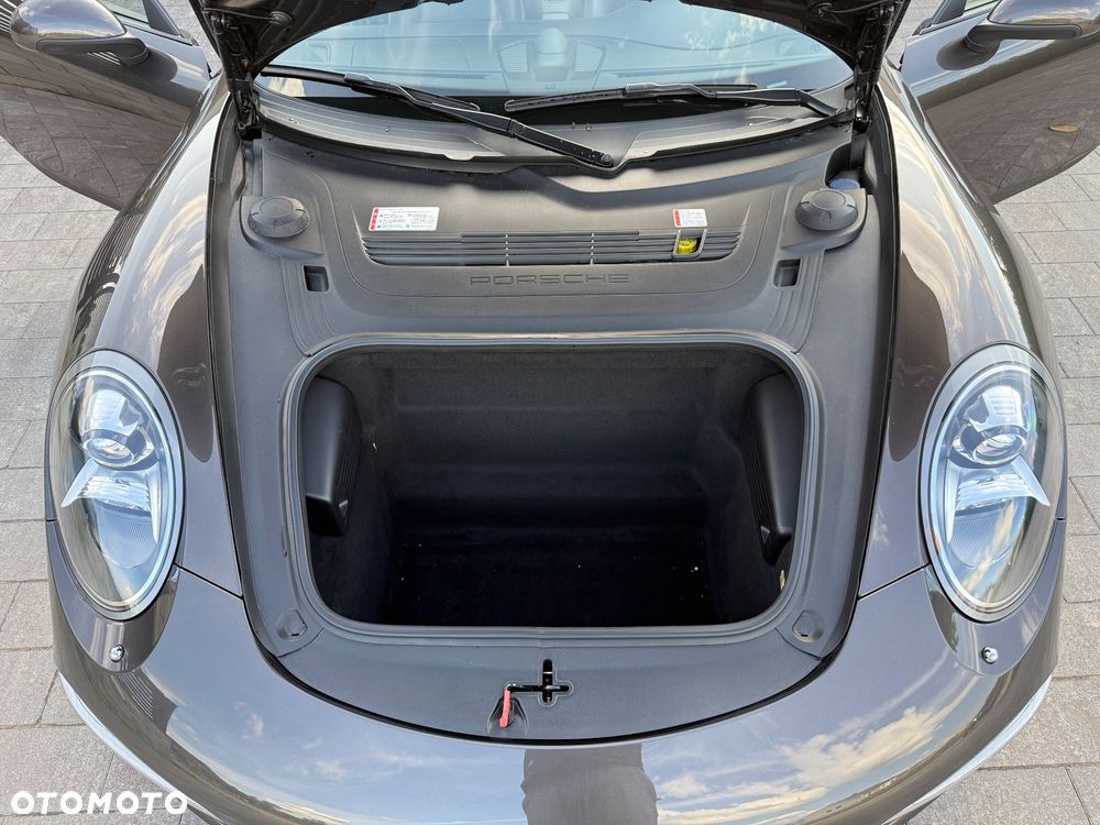 Porsche 911 Carrera S PDK 50 Jahre - 19