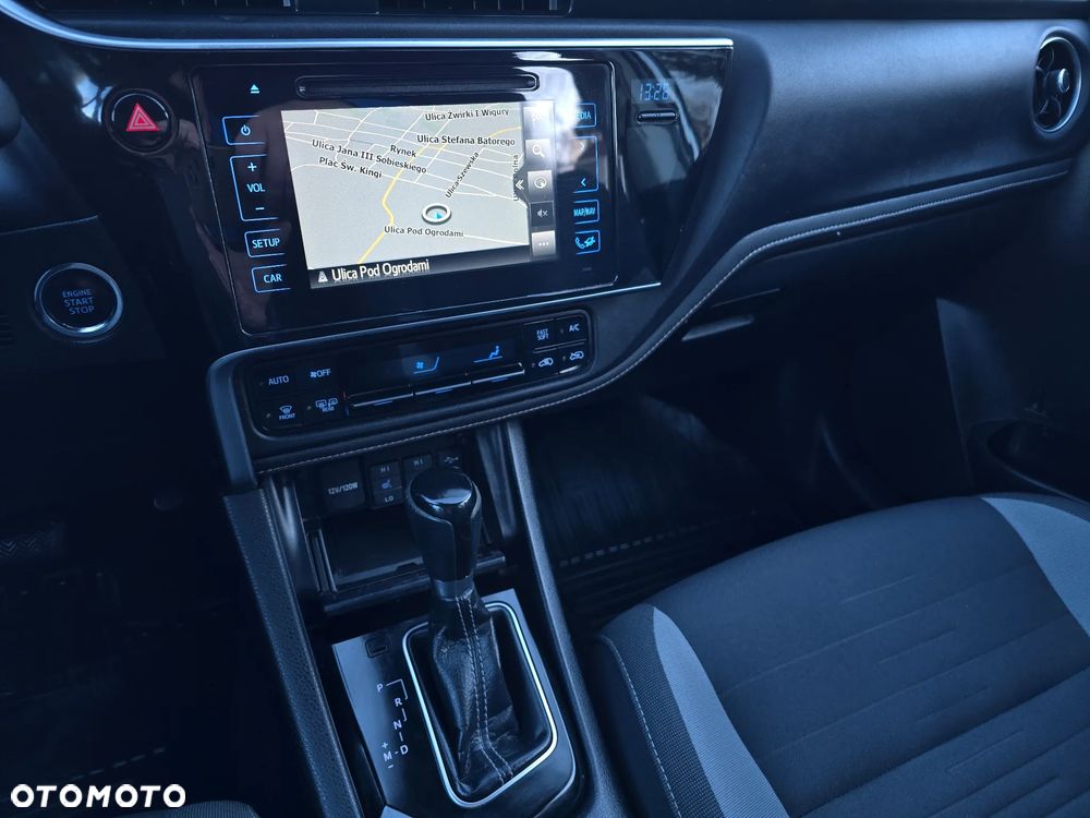 Toyota Auris 1.2 Turbo Multidrive S Executive - 14