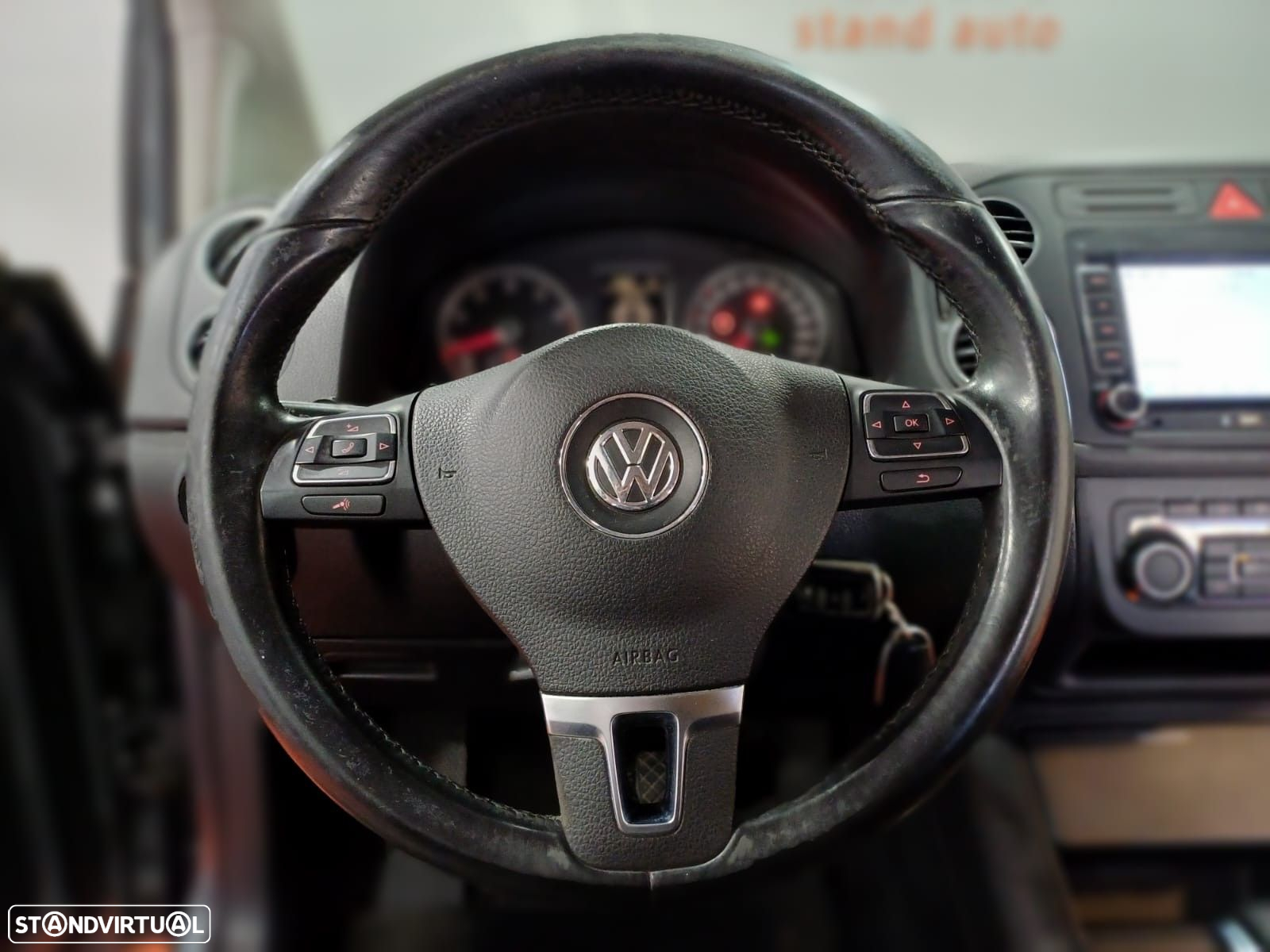 VW Golf - 14
