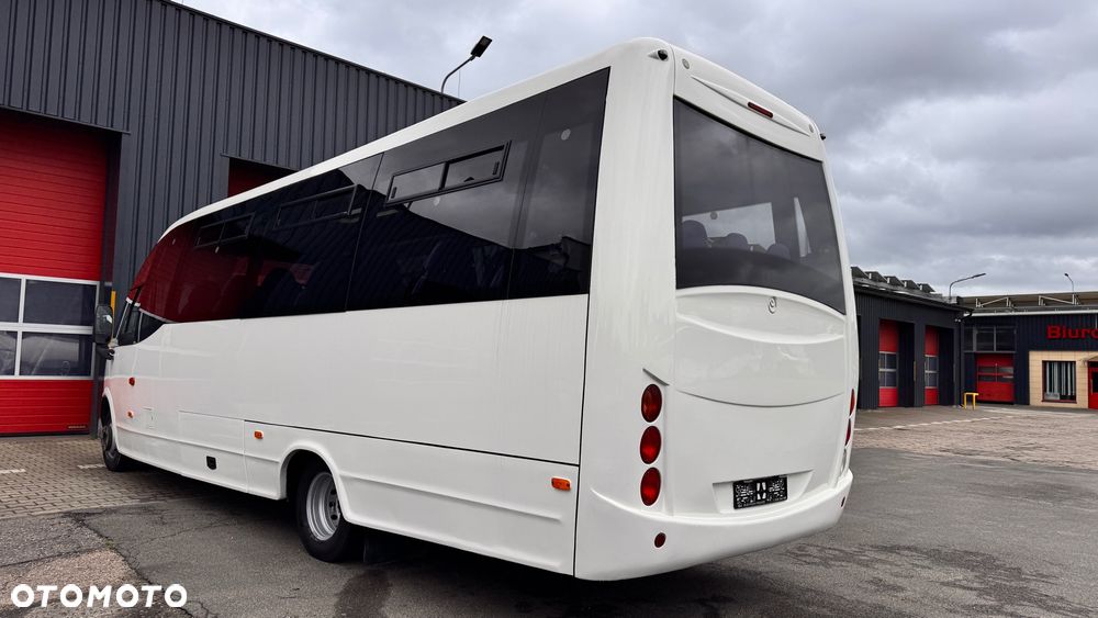 Iveco Wing /34 miejsca /mały przebieg /klimatyzacja/ Cena:109000 zł netto - 2