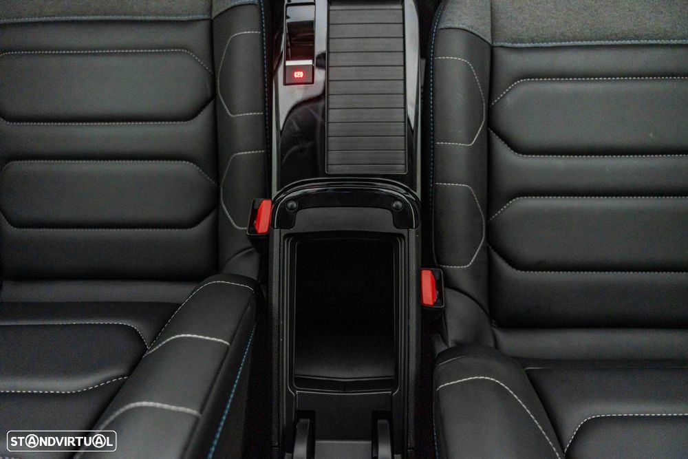 Citroën C4 1.2 PureTech Shine Pack EAT8 - 16