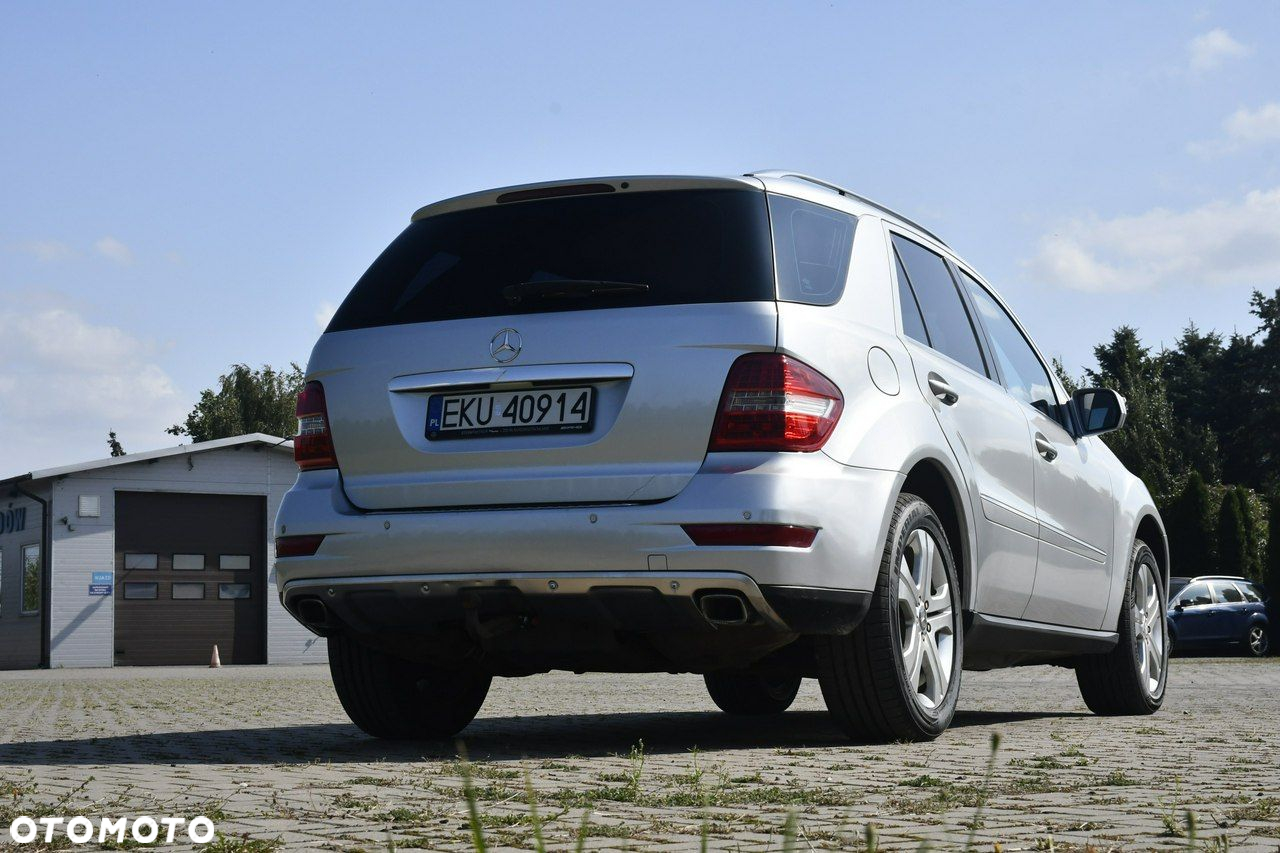 Mercedes-Benz ML - 9