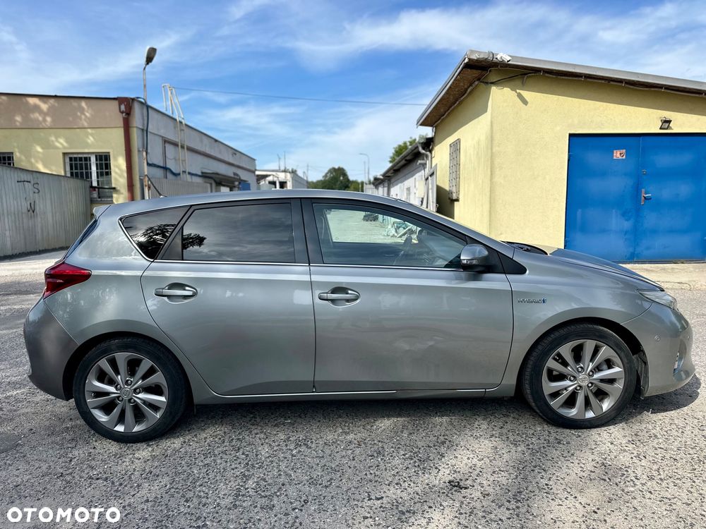 Toyota Auris - 14