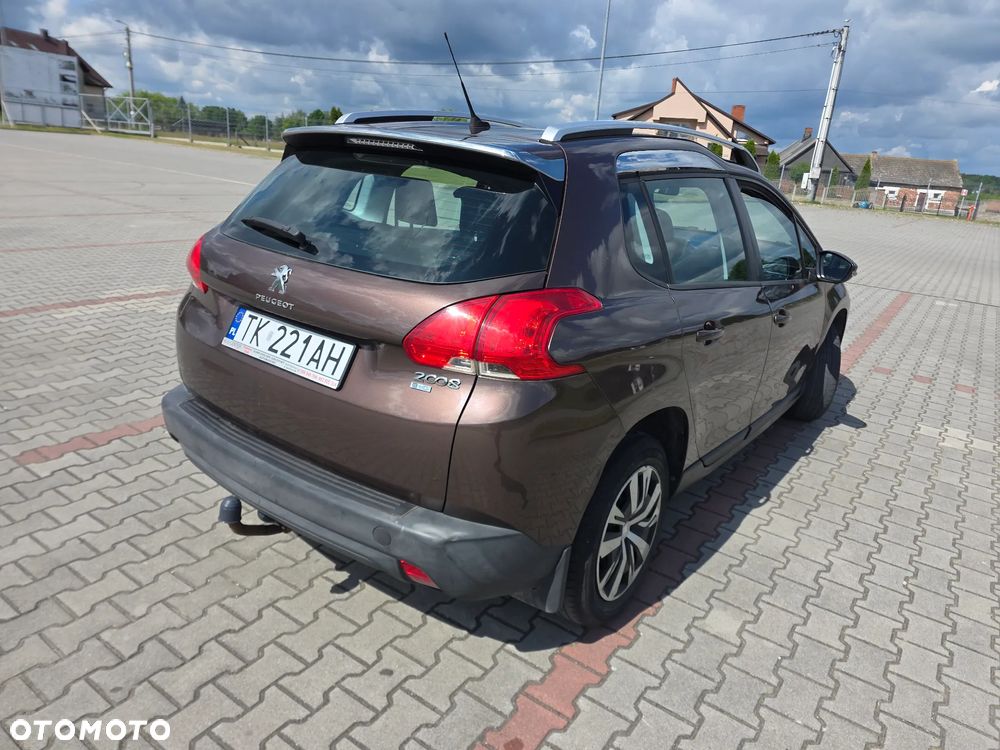 Peugeot 2008 1.6 e-HDi Active S&S - 5