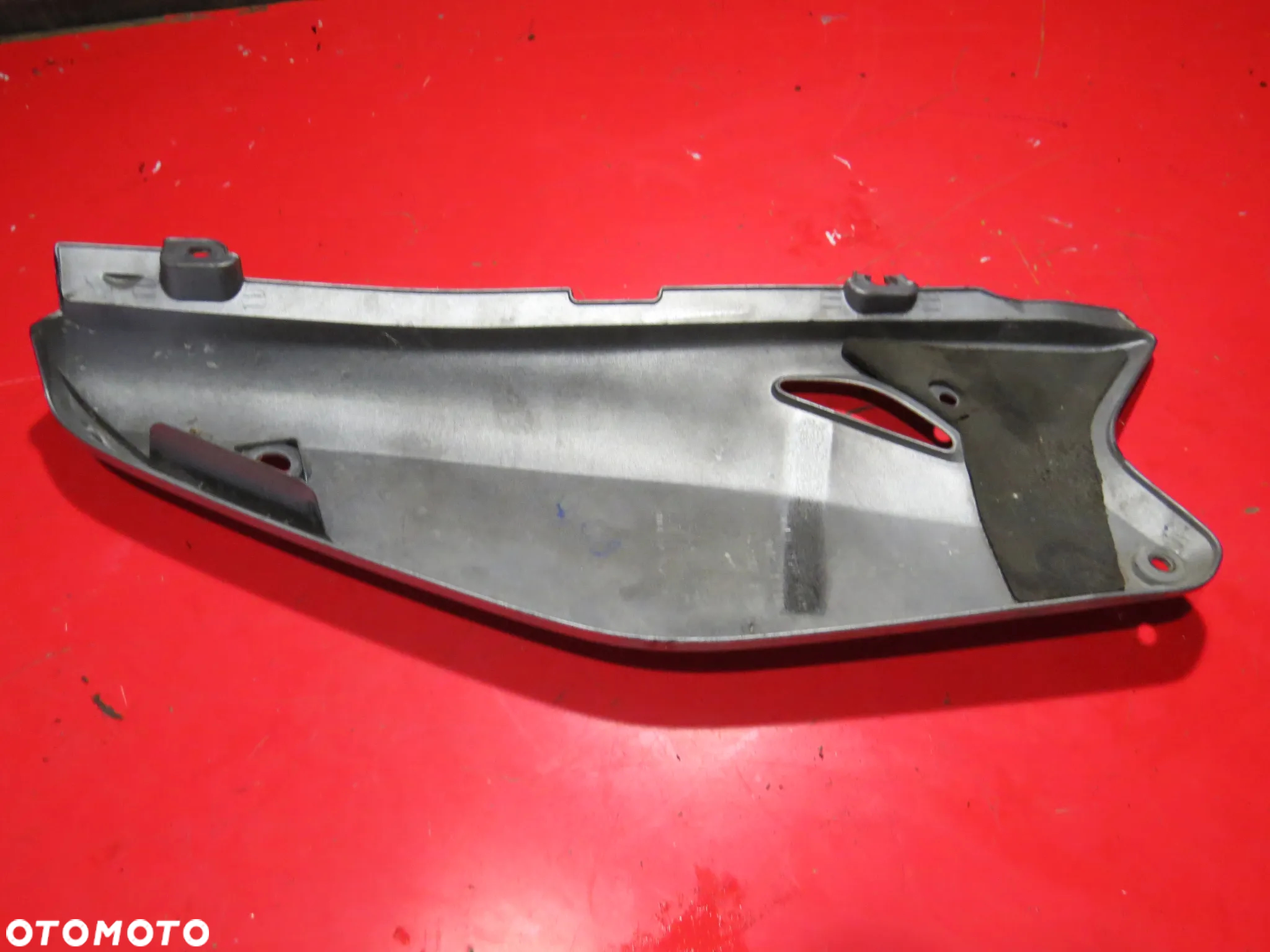HONDA TRANSALP XL650V XL 650 zadupek ogon owiewka osłona tył  tylna - 4