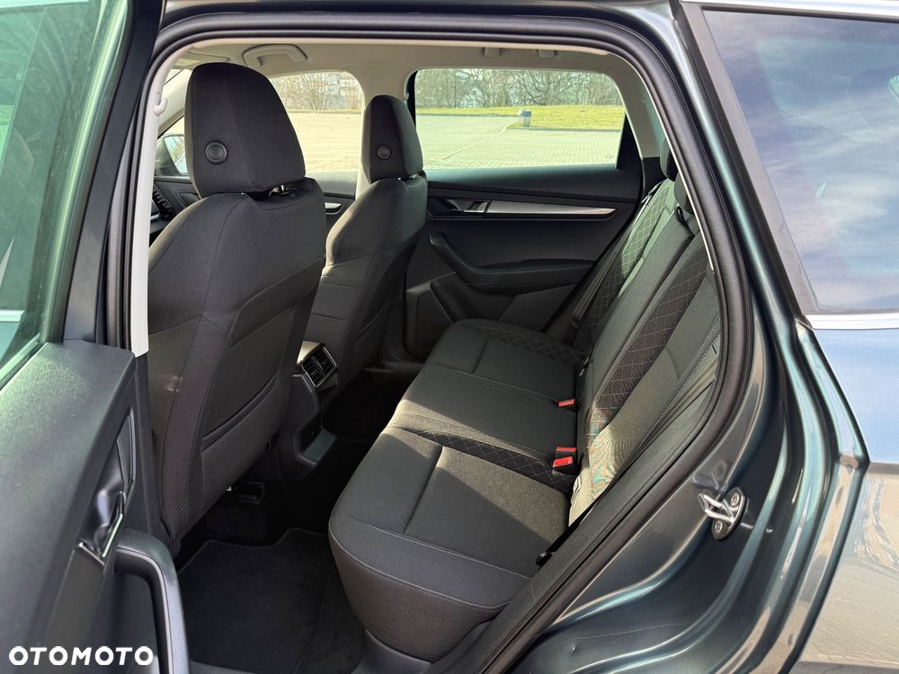 Skoda Karoq 1.6 TDI SCR DSG Style - 14