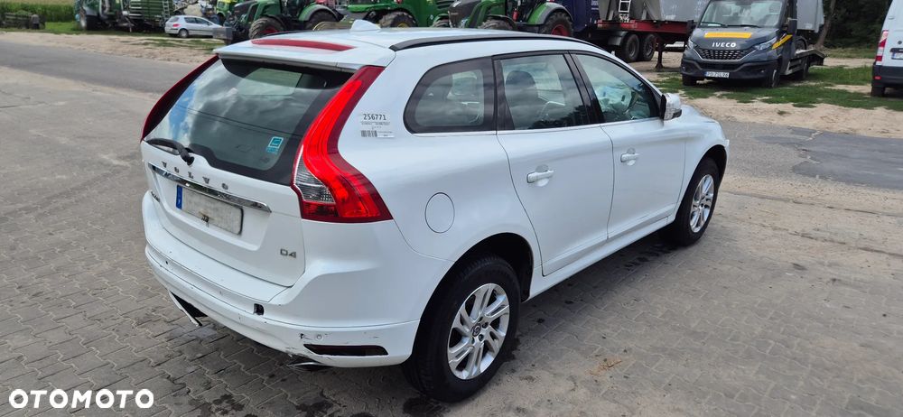 Volvo XC 60 D4 Drive-E Base - 12