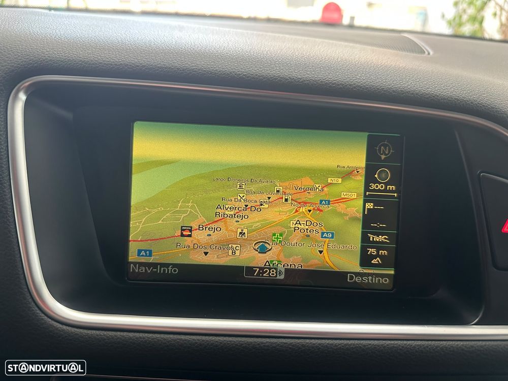 Audi Q5 2.0 TDI Advance S-tronic - 14