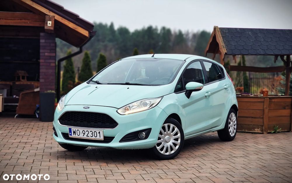 Ford Fiesta 1.0 EcoBoost S&S TITANIUM - 4