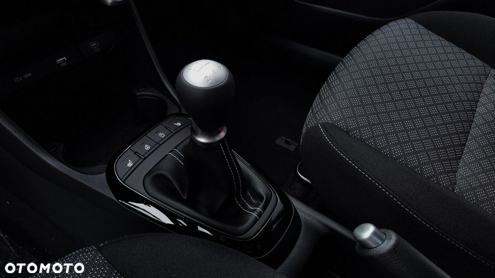 Kia Picanto - 12