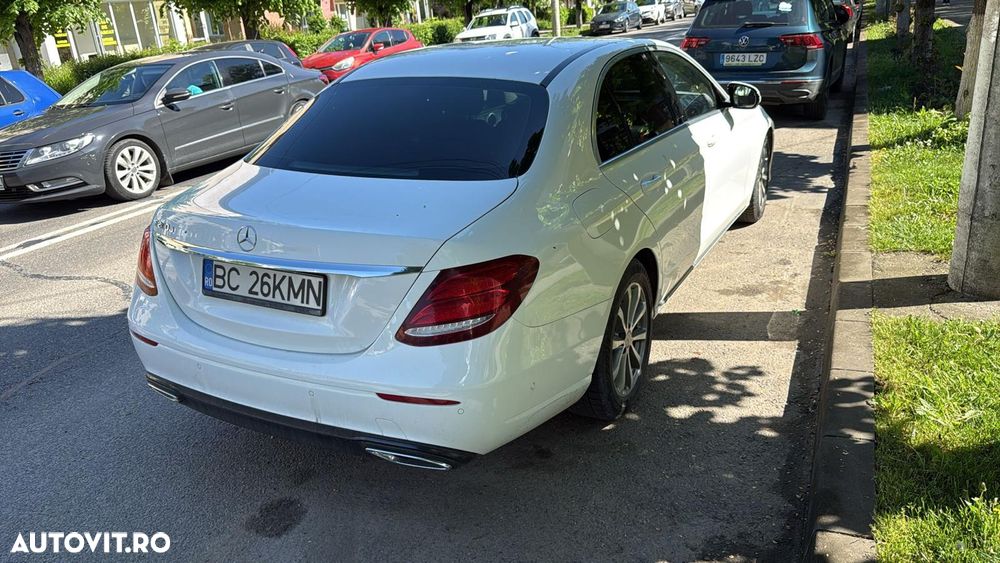 Mercedes-Benz E - 5